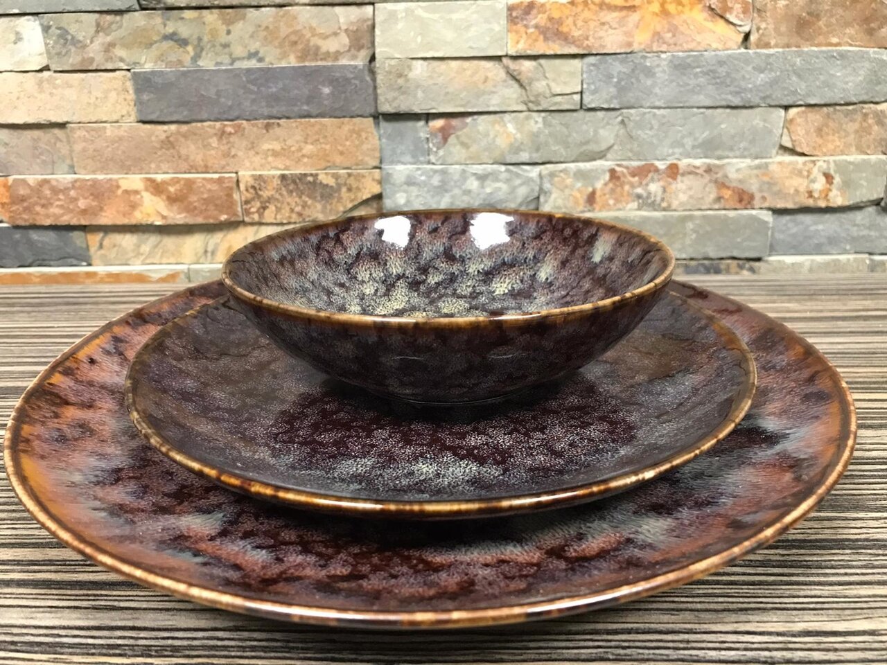 Bord 26 cm Yong Hazy Black