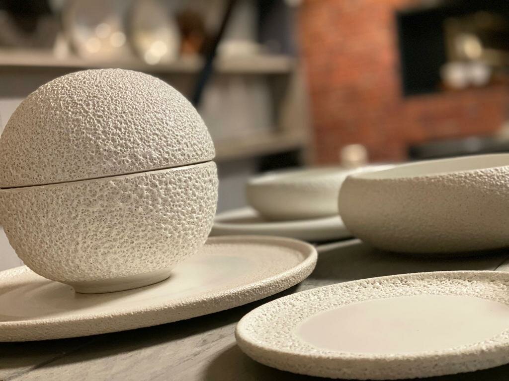 Ronde kom met deksel 15,8 cm Vulcano wit Raw by Kevala