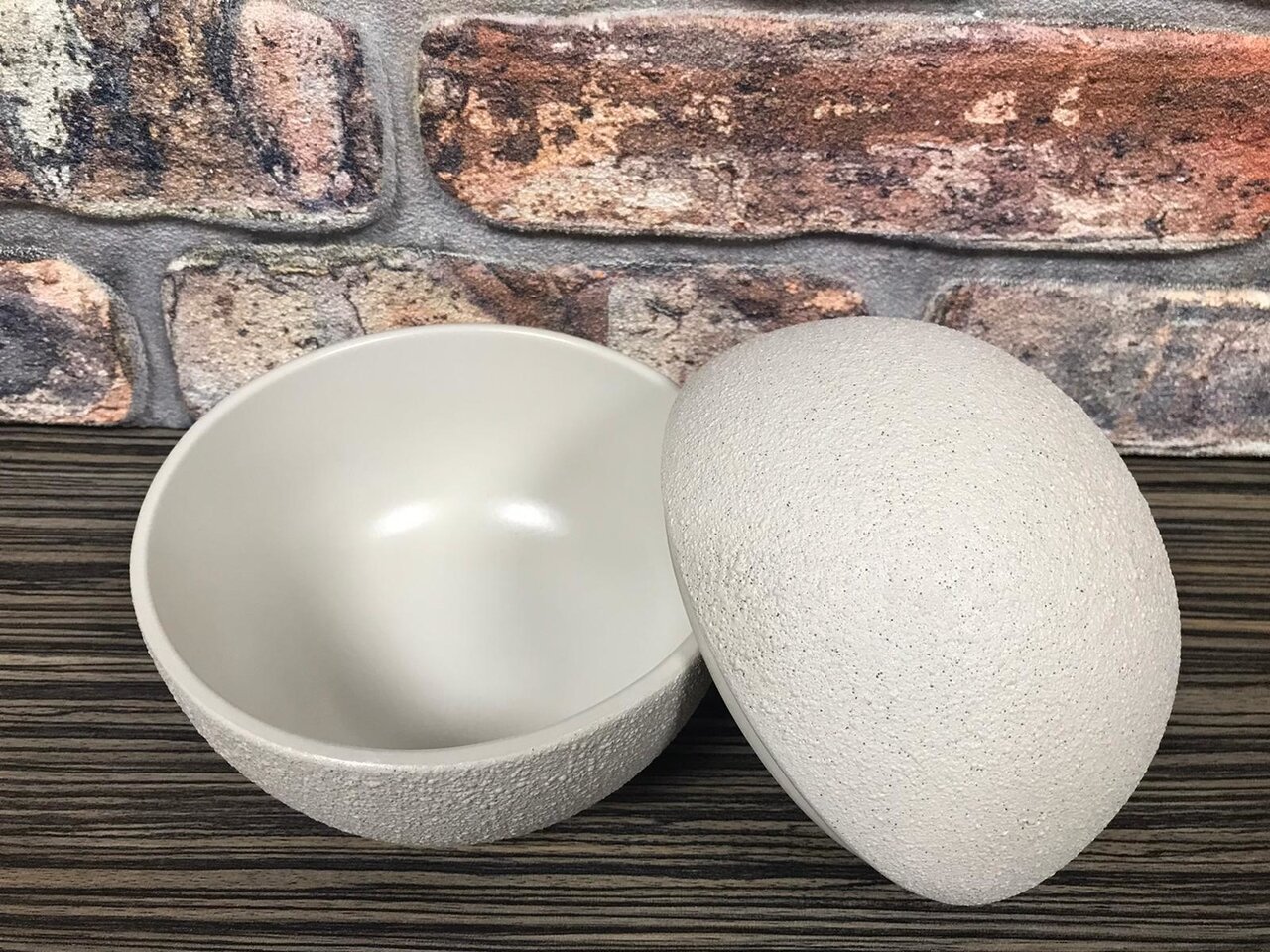 Ronde kom met deksel 15,8 cm Vulcano wit Raw by Kevala