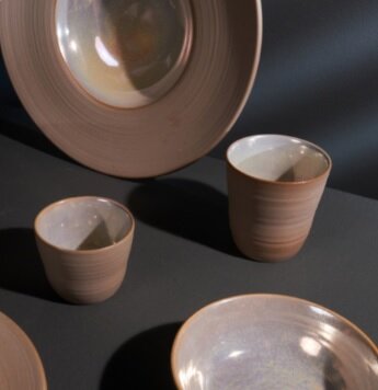 Diep Bord 18 x 5 cm Pearl Ostra