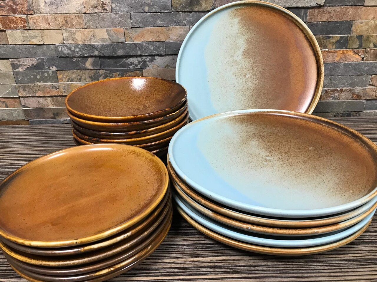 Bord 24 cm Escura Dark Brown