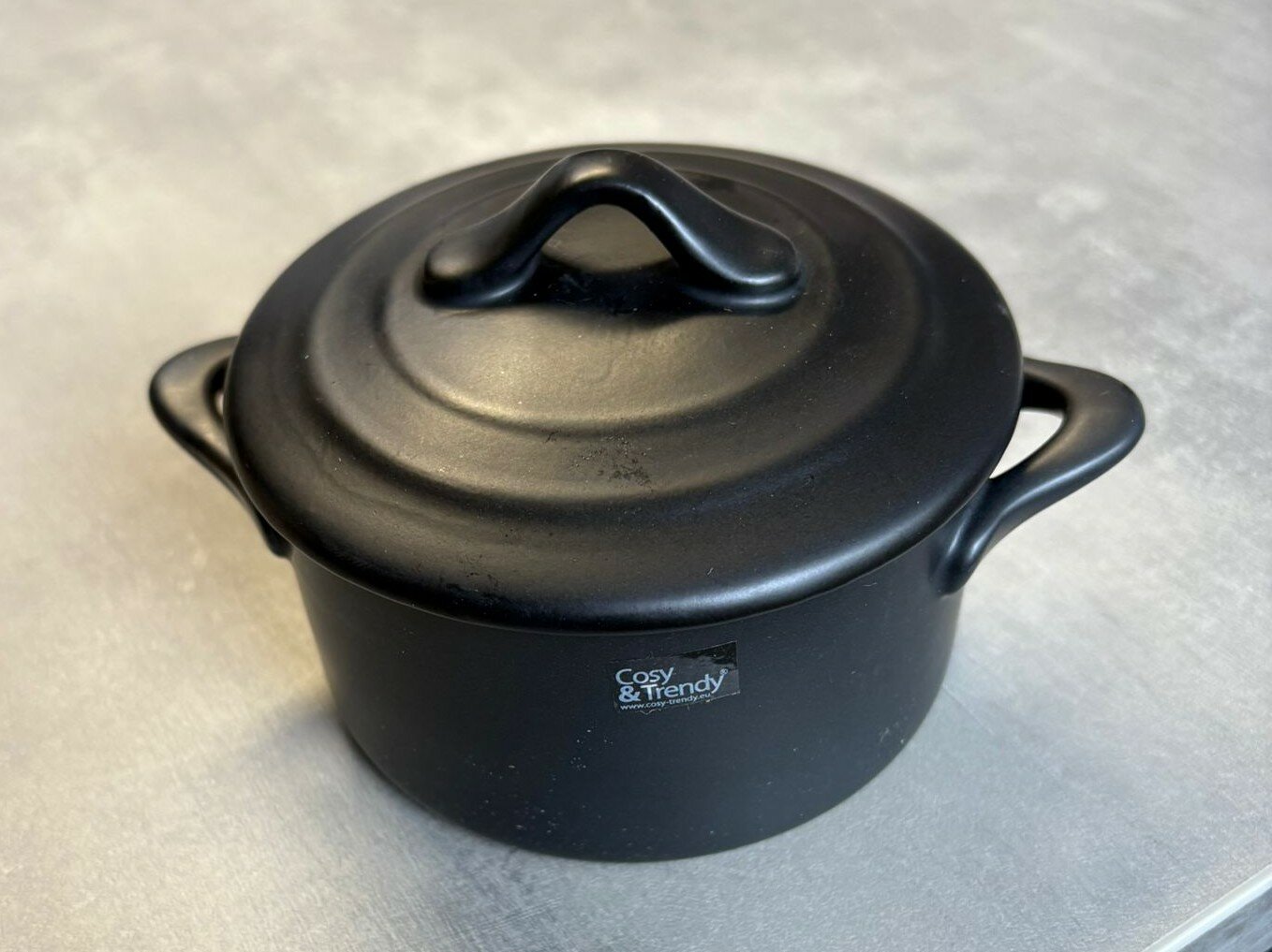 Ovenschotel Black rond met deksel 10 cm