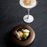 Bord donut 22 cm goud metallic Raw by Kevala