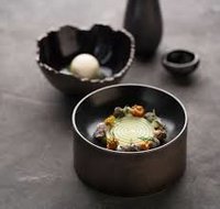 Toren bord 16 cm zwart satijn goud Raw by Kevala